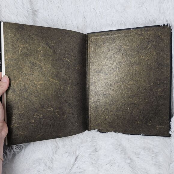 The Complete Cups And Balls 1998 First Edition By Michael Ammar No Dust Jacket - Picture 9 of 12